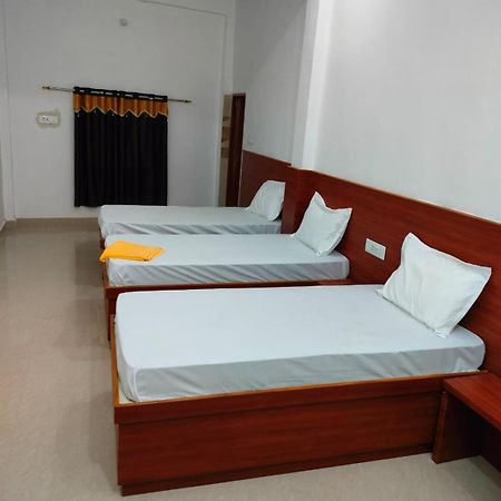 Shree Ram Guest House Near Ram Mandir Ayodhya Exteriör bild
