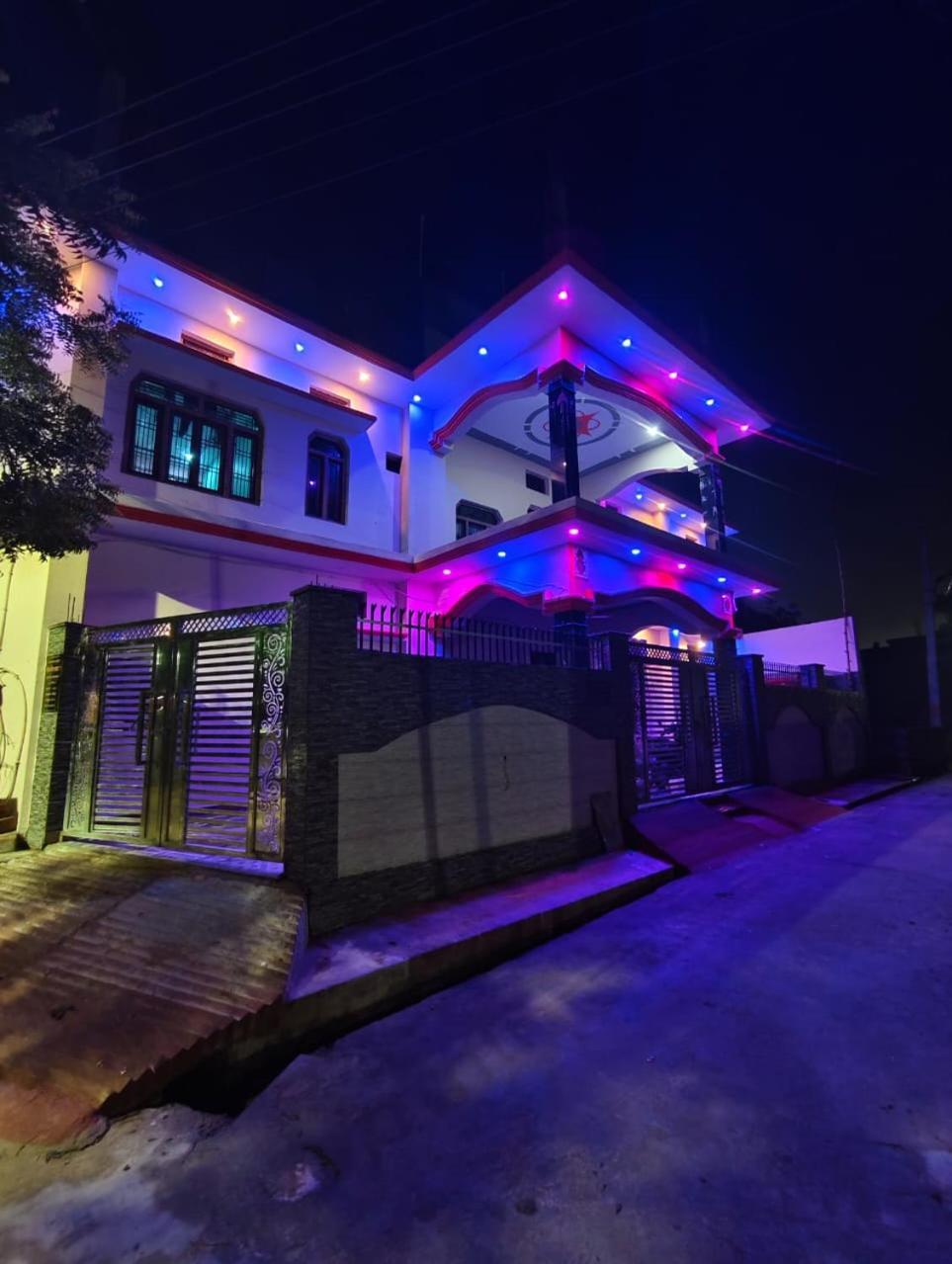 Shree Ram Guest House Near Ram Mandir Ayodhya Exteriör bild