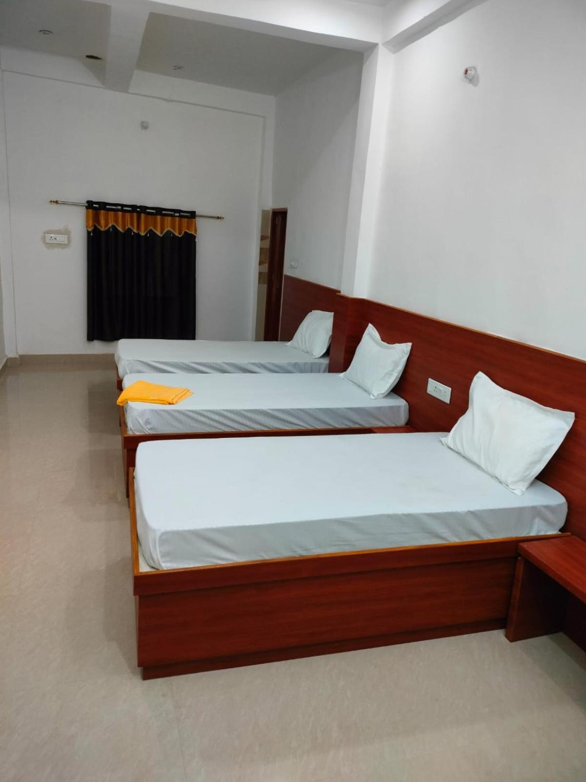 Shree Ram Guest House Near Ram Mandir Ayodhya Exteriör bild